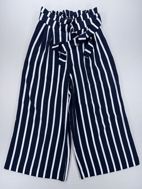 Zara Pants - Zara Trafaluc Navy White Striped Wide Leg Culotte Pants Size S